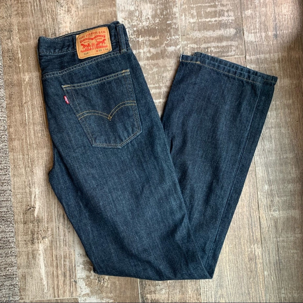 Levi’s 514 Dark Wash Straight Leg High  Rise Jeans size 33